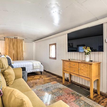 Unique Joplin Gem Converted Train Car Studio エクステリア 写真