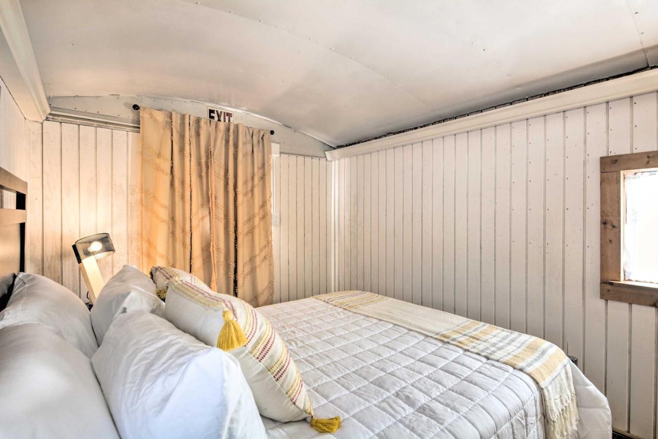 Unique Joplin Gem Converted Train Car Studio エクステリア 写真